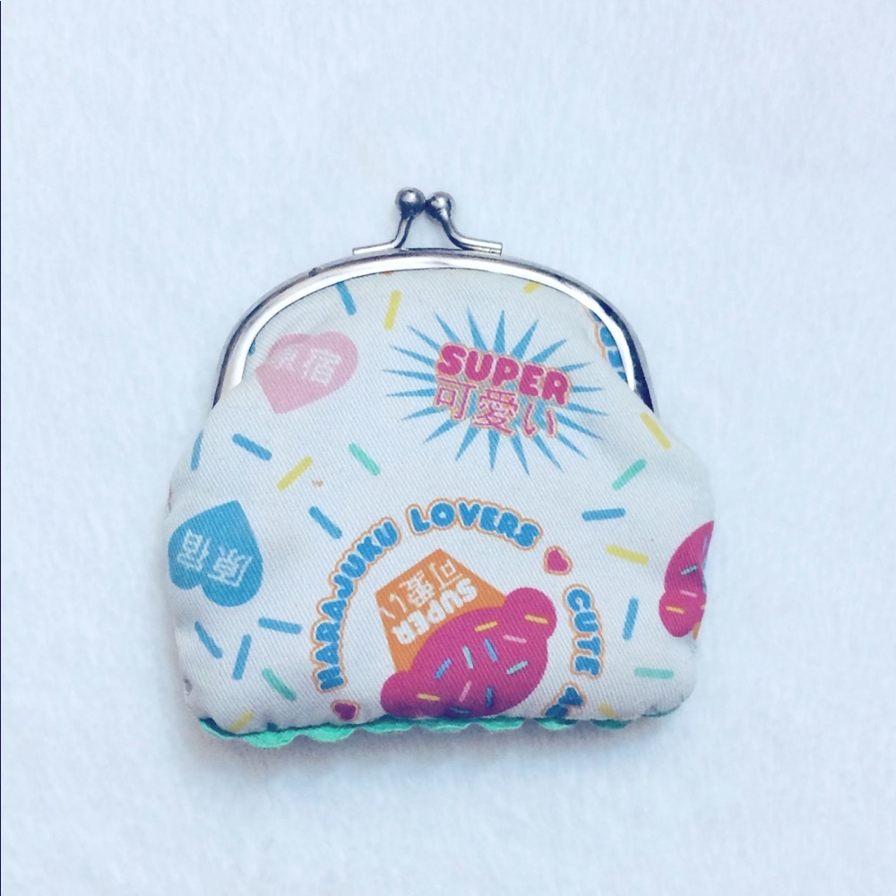 Harajuku Lovers Gwen Stefani coinpurse vintage '05